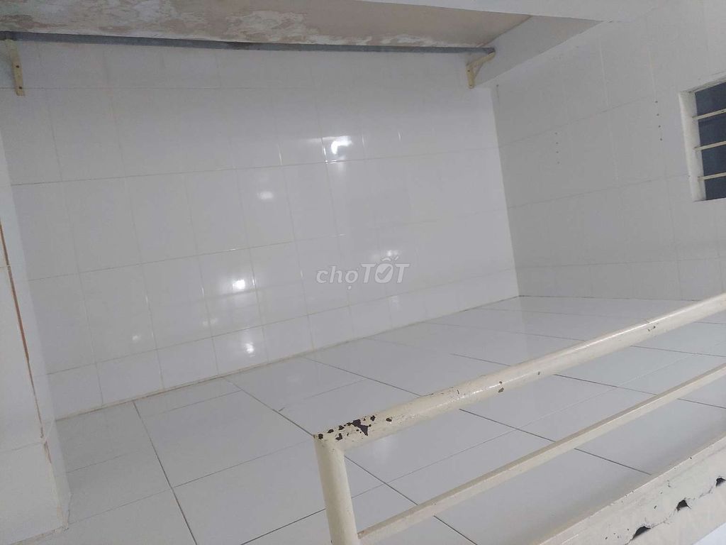 Phòng cho thuê mặt tiền đường Trần Thanh Mại
