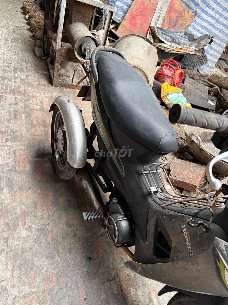 Xe máy ba bánh Honda Wave S Đen. Mua bán Xe máy tại Huyện Thanh Oai Hà Nội được đăng bởi Nguyen Viet Hung hình 3