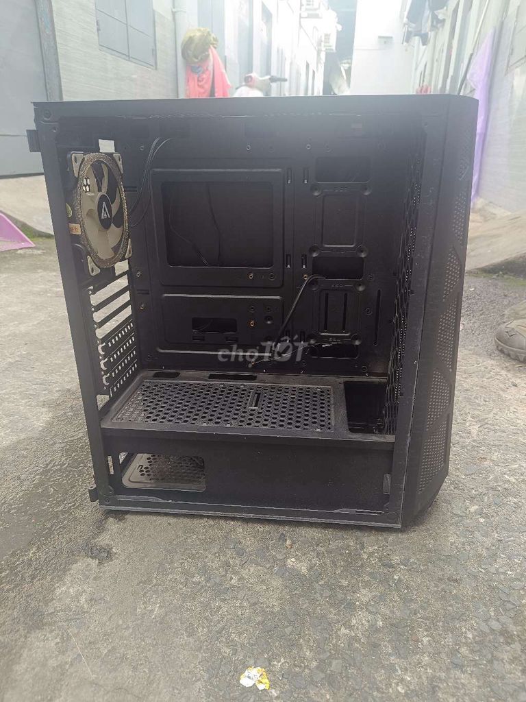 Vỏ case máy tính Đen Bể kính EATX ATX. Mua bán Linh kiện (RAM, Card...) tại Quận Gò Vấp Tp Hồ Chí Minh được đăng bởi Kay hình 1