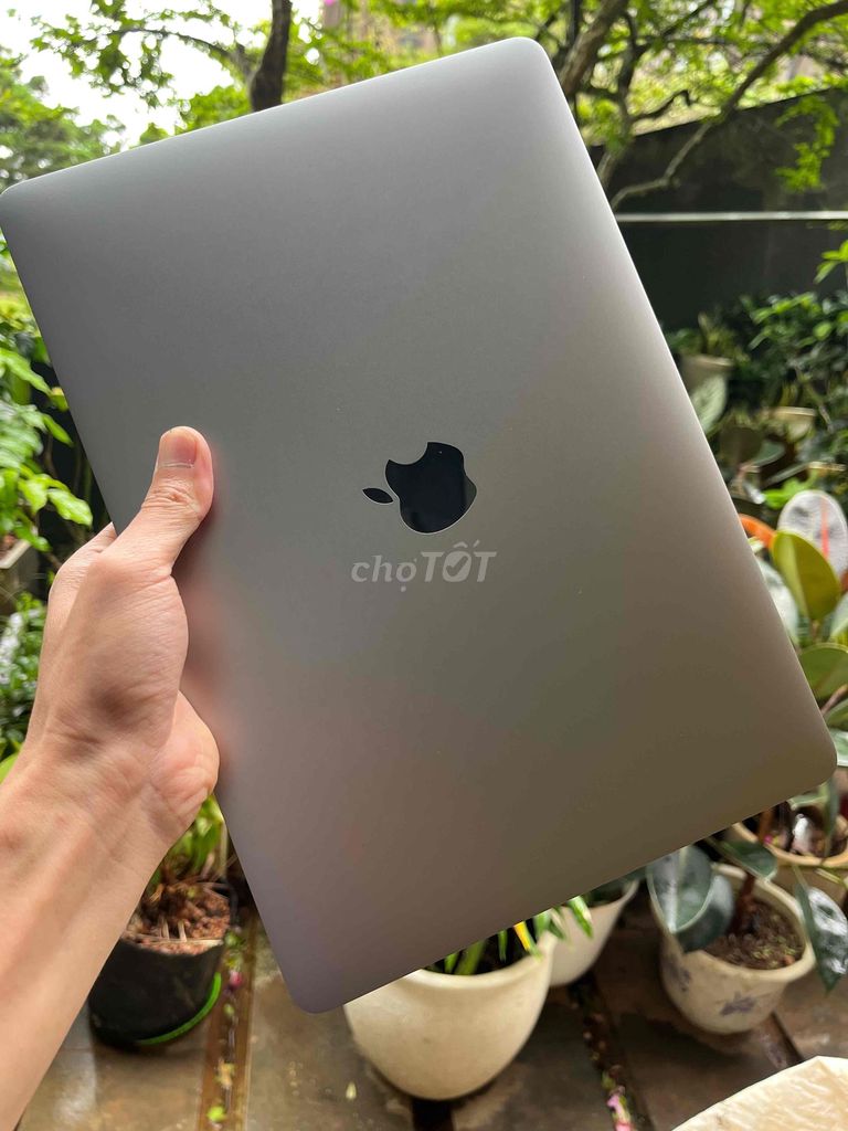 Macbook Pro 13inch 2019 i5 8GB/256GB Xám kemg 99. Mua bán Laptop tại Thành phố Đà Lạt Lâm Đồng được đăng bởi nhanh gọn lẹ hình 1