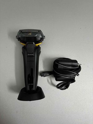 Máy cạo râu Panasonic ES-CLV5F. Mua bán Nội thất, đồ gia dụng khác tại Quận 3 Tp Hồ Chí Minh được đăng bởi Owen