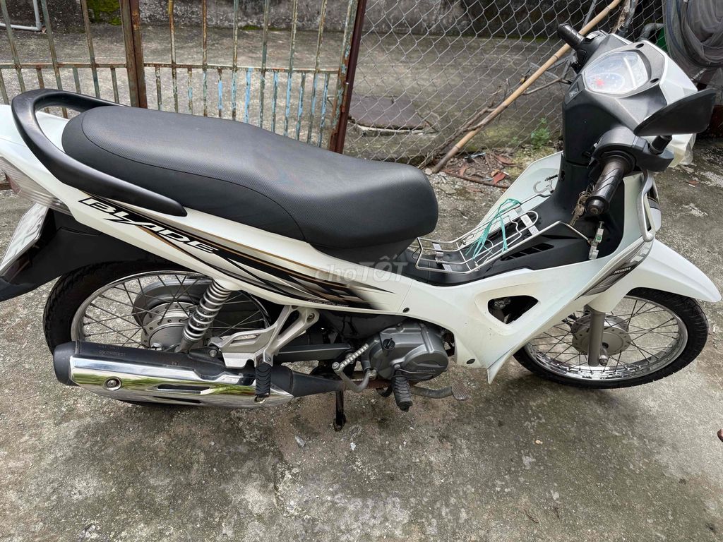 Cần bán xe Honda Blade 110cc đời 2016  biển TPHCM. Mua bán Xe máy tại Quận Bình Thạnh Tp Hồ Chí Minh được đăng bởi Điệp hình 6