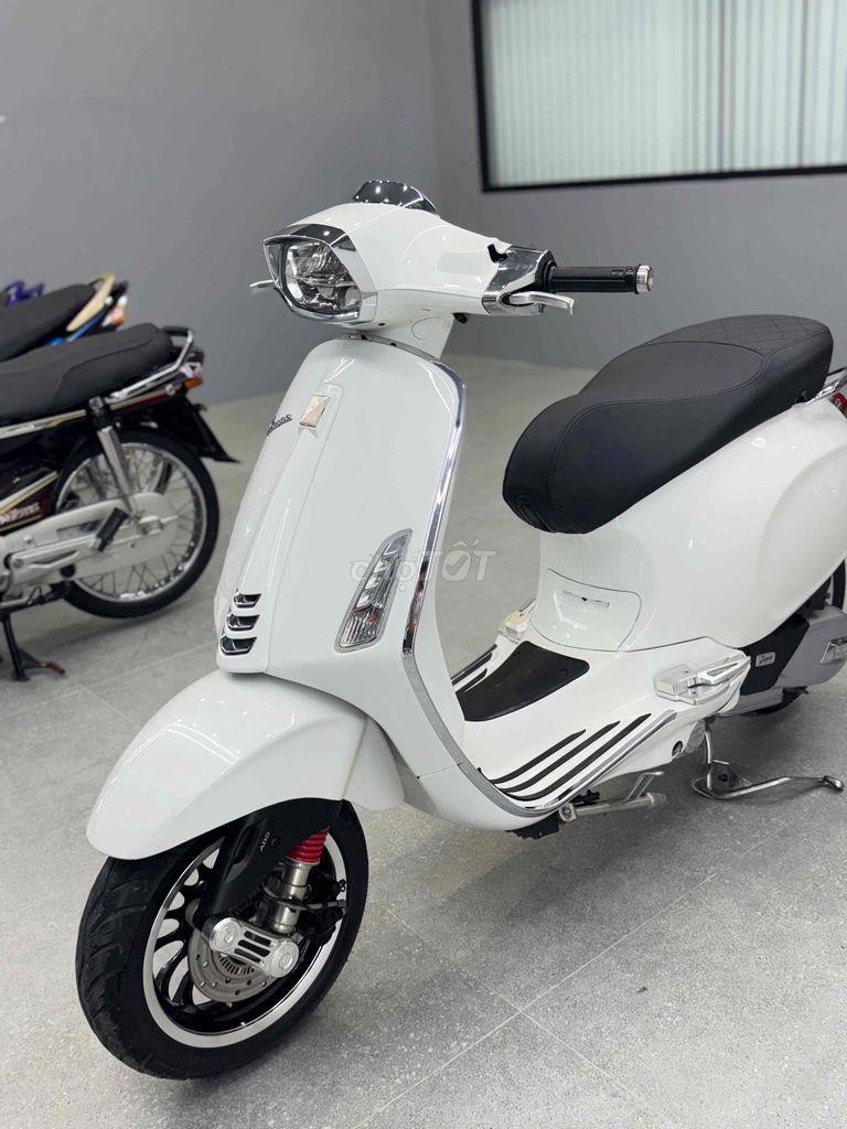 VespaSprint125 Abs Trắng Crom nguyên rin cực đẹp. Mua bán Xe máy tại Quận Cái Răng Cần Thơ được đăng bởi Cửa Hàng Xe Máy Quang Sang hình 6
