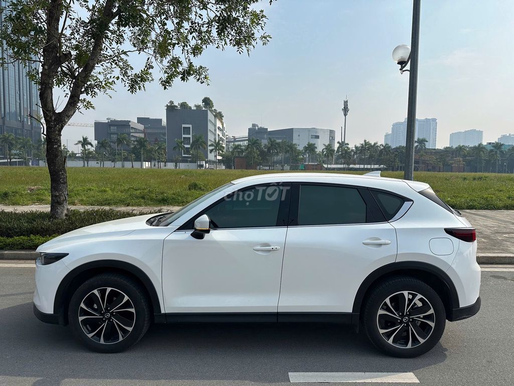 Mazda CX 5 2025 Deluxe 2.0 AT - 3900 km. Mua bán Ô tô tại Quận Cầu Giấy Hà Nội được đăng bởi Hùng Eco Auto hình 5