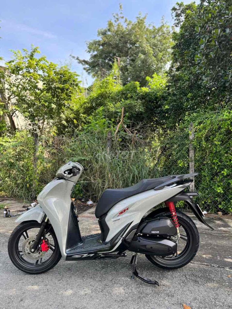 Sh 160i abs xám xi măng bstp chính chủ. Mua bán Xe máy tại Huyện Củ Chi Tp Hồ Chí Minh được đăng bởi HuỳnhLâm Bổn hình 9