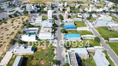 Nền biệt thự đường 11E Kdc Tân đô , 10x 17.5 giá ngộp bank 17tr/m2
