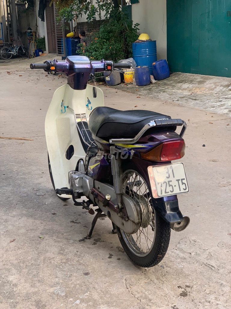 Mình cần bán xe Dream đời 1995 hoặc trade tay côn. Mua bán Xe máy tại Huyện Chương Mỹ Hà Nội được đăng bởi Giang hình 4