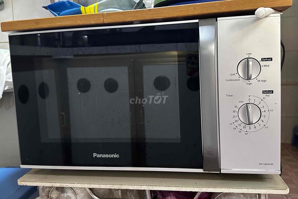 Lò vi sóng Panasonic NN-GM34JM (23 lít). Mua bán Bếp, lò, đồ điện nhà bếp tại Thành phố Thủ Đức Tp Hồ Chí Minh được đăng bởi Thanh Nga hình 1