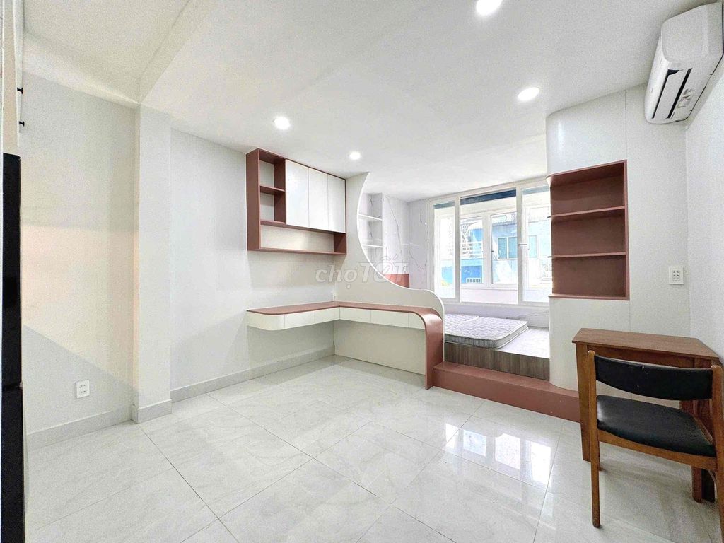 Căn hộ Studio full nội thất, máy giặt riêng, ngay ĐH Hutech, GTVT