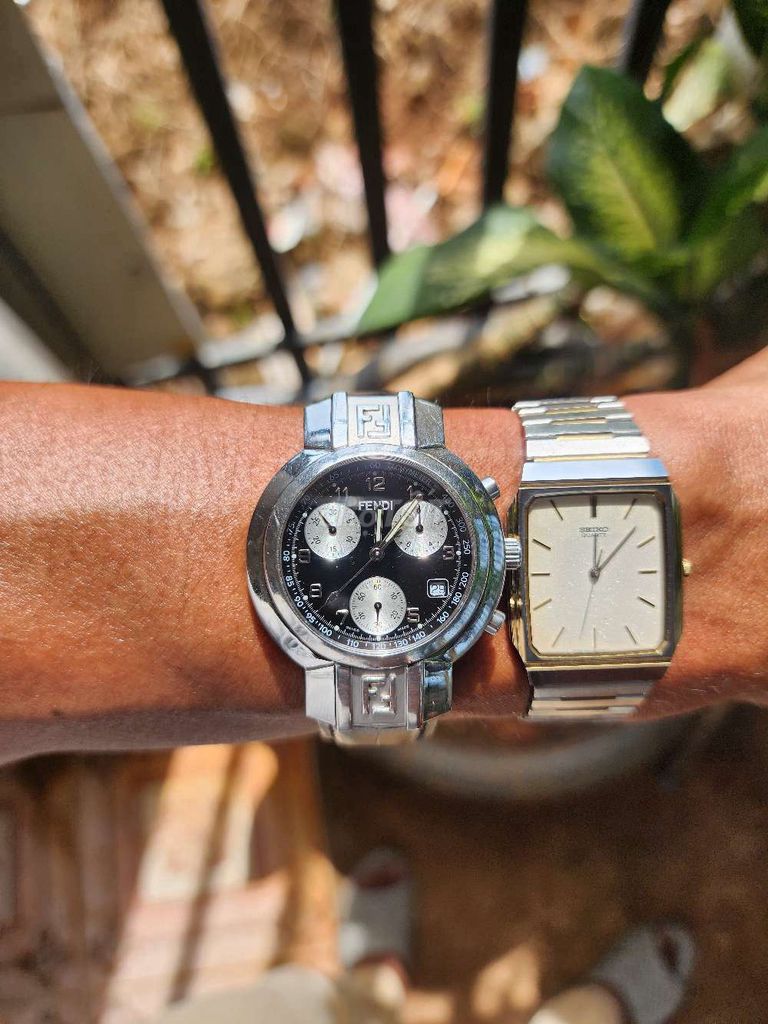 Đồng hồ fendi. Mua bán Đồng hồ tại Huyện Đất Đỏ Bà Rịa - Vũng Tàu được đăng bởi Nguyễn Duy Học hình 3