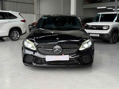 Mercedes-Benz C300 AMG 2019 73.000 km Đen. Mua bán Ô tô tại Thành phố Thủ Đức Tp Hồ Chí Minh được đăng bởi Long Auto Vạn Phúc