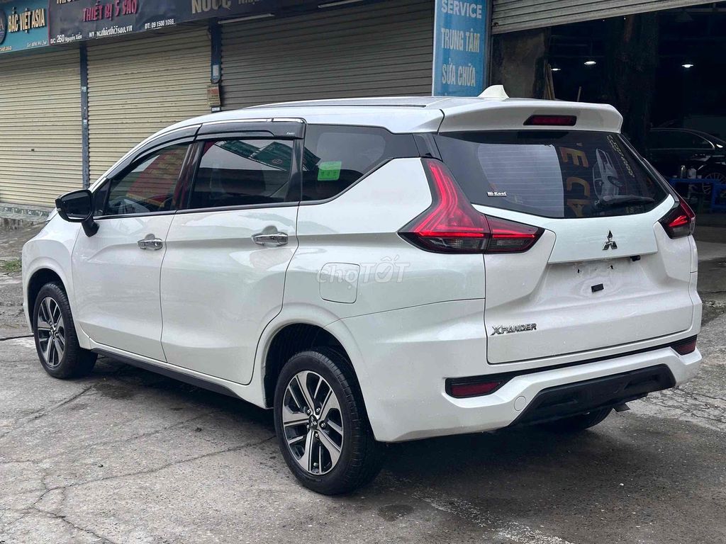 Mitsubishi Xpander 2019 механическая коробка 110000 км Белый