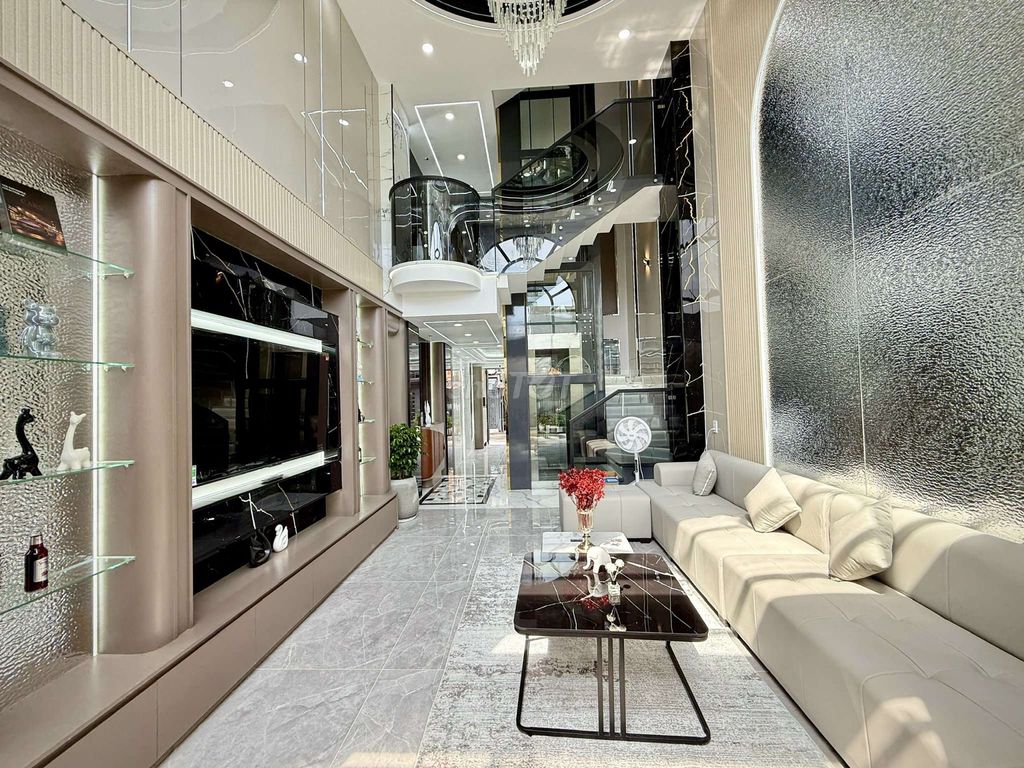 Xã lỗ Siêu Phẩm Luxury Có Thang Máy 1/ Hẻm nhựa 9m Thạnh Xuân 25