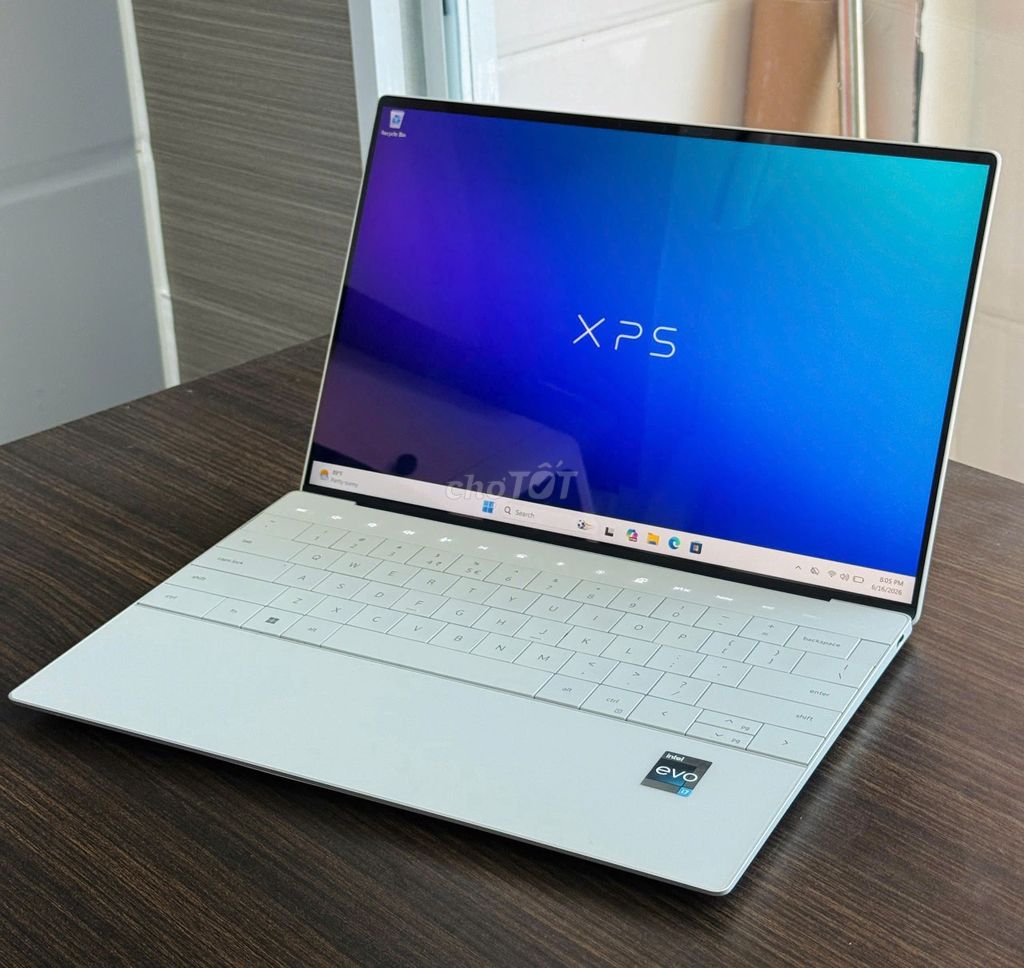 Dell XPS 13 Plus 9320 i7-1260P 13 inch OLED 32GB. Mua bán Laptop tại Thành phố Thuận An Bình Dương được đăng bởi Dat Banker Xuan hình 1