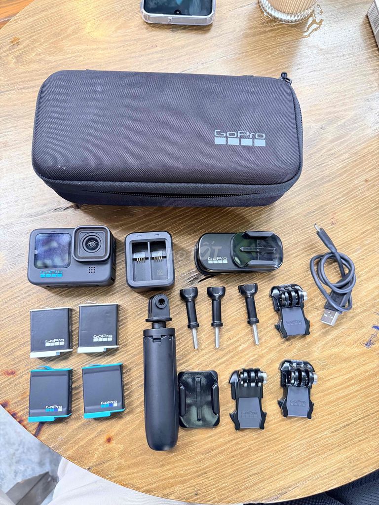 Camera hành động GoPro Hero 10 full phụ kiện. Mua bán Máy ảnh, Máy quay tại Thành phố Huế Thừa Thiên Huế được đăng bởi Vsmart Thu Mua Điện Thoại Laptop  hình 1