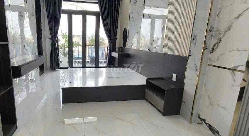 Mặt Tiền Lê Lư, 5x18m, 4PN, 4WC, 14 Triệu/tháng