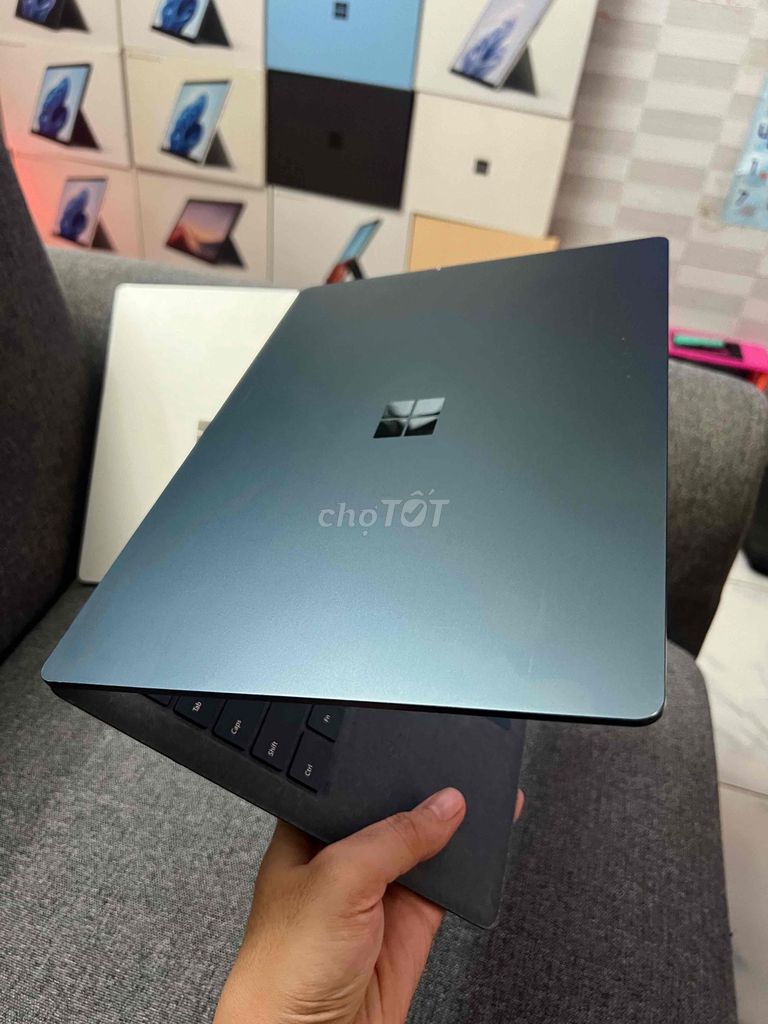 Surface Laptop 3 i7 - 16G-512gb giá mềm thanh lý. Mua bán Laptop tại Quận Gò Vấp Tp Hồ Chí Minh được đăng bởi Linh Surface Bảo Bảo hình 1