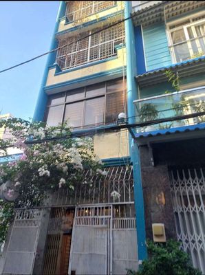 Аренда · 3 комн. · 40 м² · Quận 10, ул. Đường 3 Tháng 2