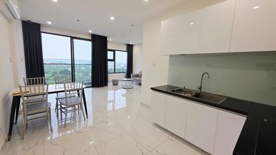 Bán Lỗ Gấp Căn Góc 2PN+ 2WC Giá Tốt 3,7 Tỷ. Tầng Trung view Sông