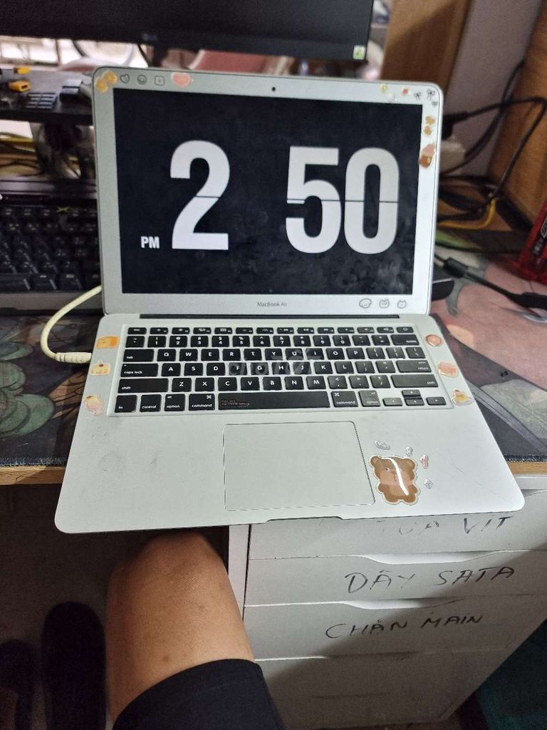 Apple MacBook Air 2017 Bạc. Mua bán Laptop tại Quận Ngô Quyền Hải Phòng được đăng bởi mt sinh viên hp hình 1