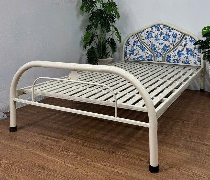 Giường Sắt ✓ Giường Sắt ✓ Giường Sắt ✓ Giường Sắt. Mua bán Giường, chăn ga gối nệm tại Quận 4 Tp Hồ Chí Minh được đăng bởi Xưởng Nội Thất Sài Gòn  hình 1