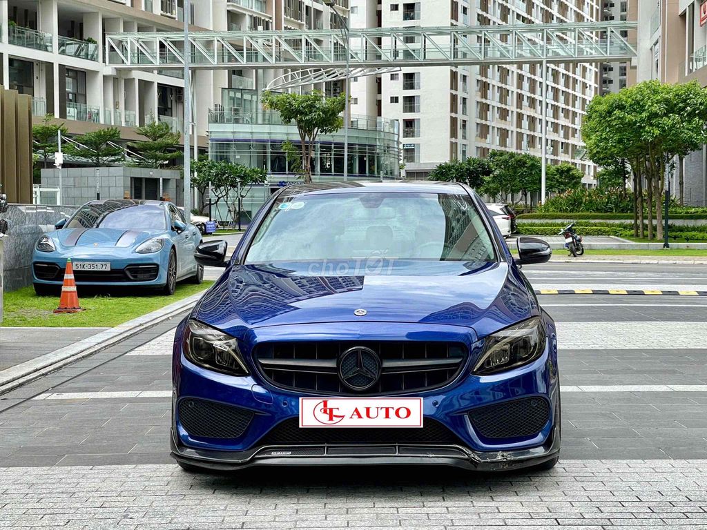 Mercedes C200 model 2018 up C63 siu siu đẹp