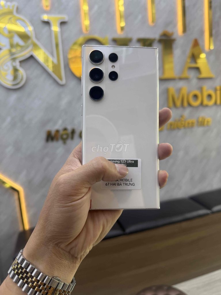 bán Samsung S23 Ultra 1000G Trắng giá rẻ. Mua bán Điện thoại tại Thành phố Đà Lạt Lâm Đồng được đăng bởi Lê Hữu Nghĩa hình 1