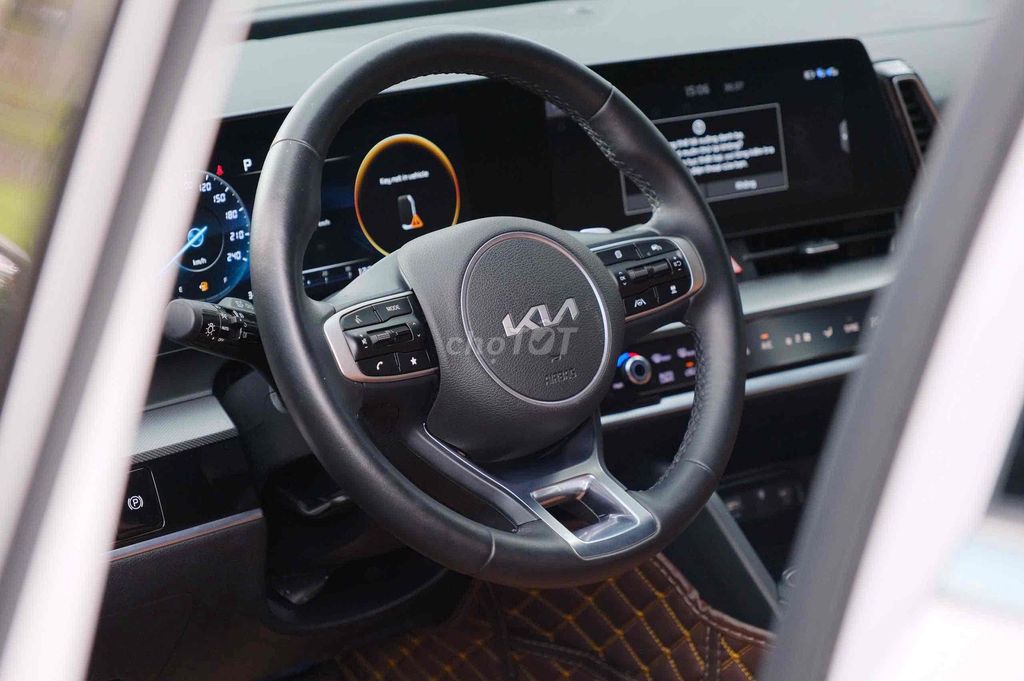 Kia Sportage 2024 Premium 2.0G - 11000 km. Mua bán Ô tô tại Thành phố Thủ Đức Tp Hồ Chí Minh được đăng bởi Khương Duy Ô Tô Lướt hình 7