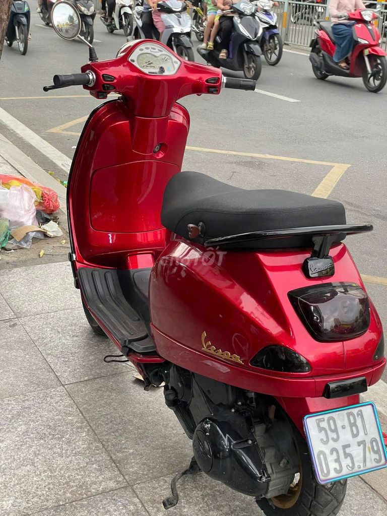 Piaggio vespa LX 2012 mới 90% biển số thành phố. Mua bán Xe máy tại Quận Tân Phú Tp Hồ Chí Minh được đăng bởi Tuanduy hình 6