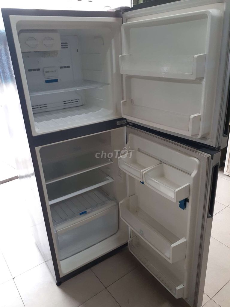 0966679687 - Tủ lạnh electrolux 211 lít