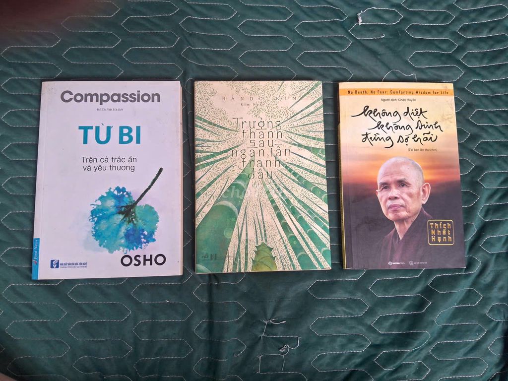 Sách TỪ BI OSHO Triết học Đã qua sử dụng. Mua bán Sách tại Quận Bình Tân Tp Hồ Chí Minh được đăng bởi Minh Hue Nguyen hình 1
