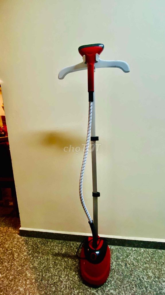 Bàn ủi hơi nước màu Đỏ Q7. Mua bán Nội thất, đồ gia dụng khác tại Quận 7 Tp Hồ Chí Minh được đăng bởi Hy Hy hình 1
