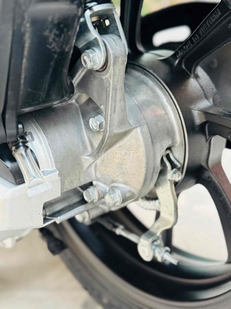 Pcx 125fi fom mới đèn led khoá smartkey cuối 2019. Mua bán Xe máy tại Quận Cầu Giấy Hà Nội được đăng bởi nguyễn bích thuỷ hình 5