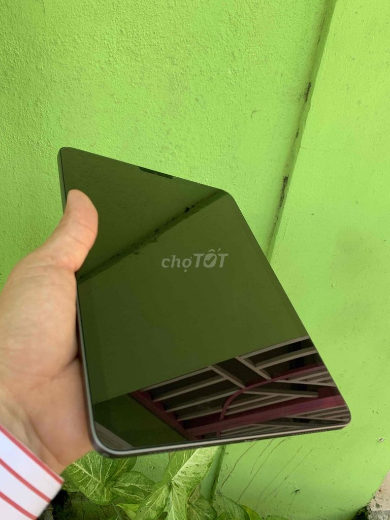 Apple iPad Air 4 64GB Xám Wifi.Mới 99%. Mua bán Máy tính bảng tại Quận Hải Châu Đà Nẵng được đăng bởi Hai Le hình 1