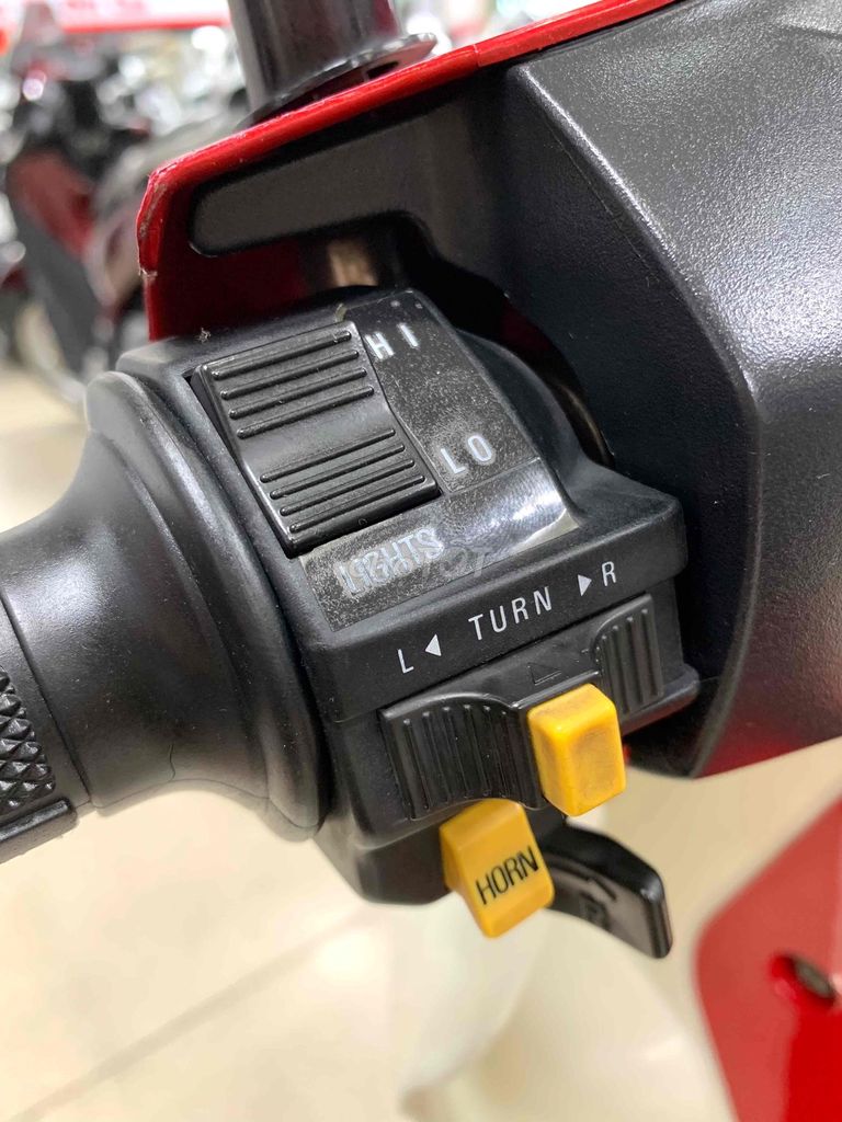 Xipo RGV2002 HảiQuanChínhNghạch nguyên bản zin 90%. Mua bán Xe máy tại Quận Phú Nhuận Tp Hồ Chí Minh được đăng bởi Cungsport hình 15