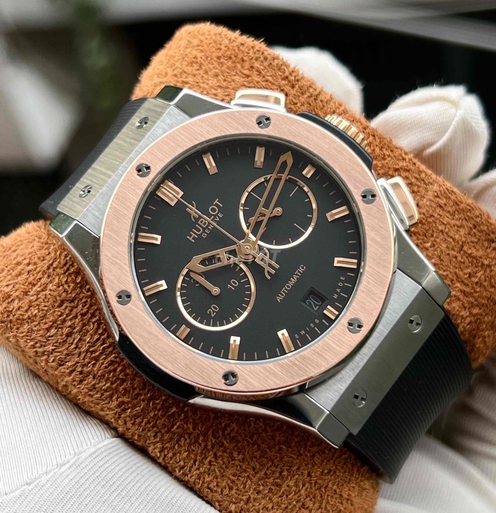 Hublot Classic Fusion Chronograph Demi Hồng