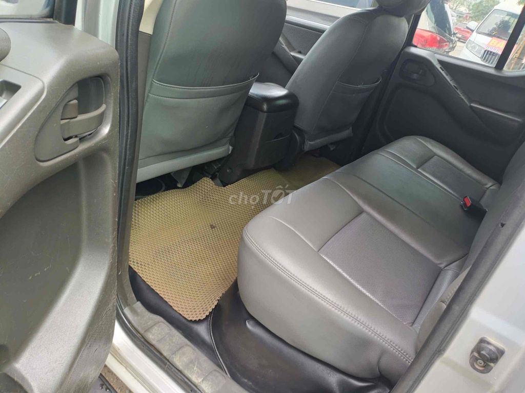 Nissan Navara 2014 2.5 MT 2 cầu. Mua bán Ô tô tại Quận Hà Đông Hà Nội được đăng bởi Hiệp Xoăn Hà Đông hình 5