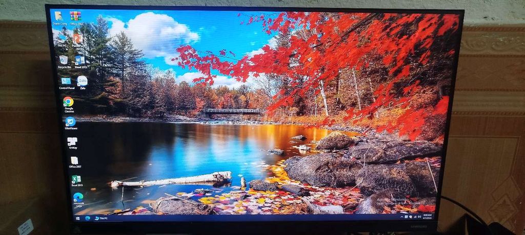 Màn hình Samsung 24 inch Full viền. Mua bán Phụ kiện (Màn hình, Chuột...) tại Quận Lê Chân Hải Phòng được đăng bởi Vũ Thanh Tùng hình 1