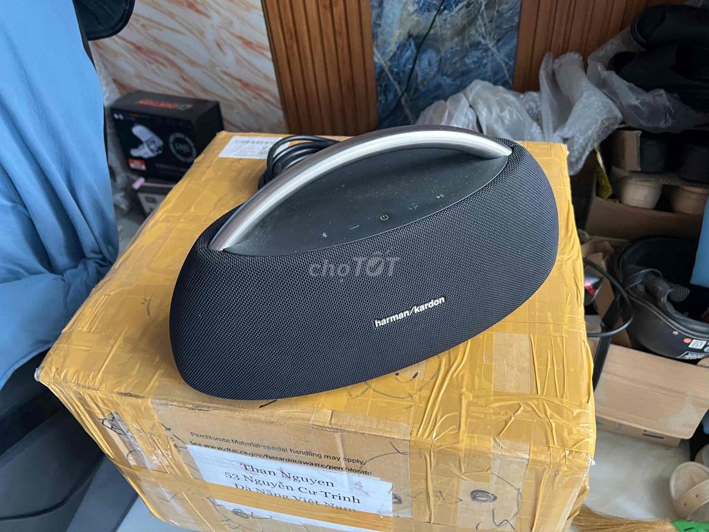 Loa Bluetooth Harman Kardon Đen. Mua bán Tivi, Âm thanh tại Thành phố Dĩ An Bình Dương được đăng bởi Survivor hình 1