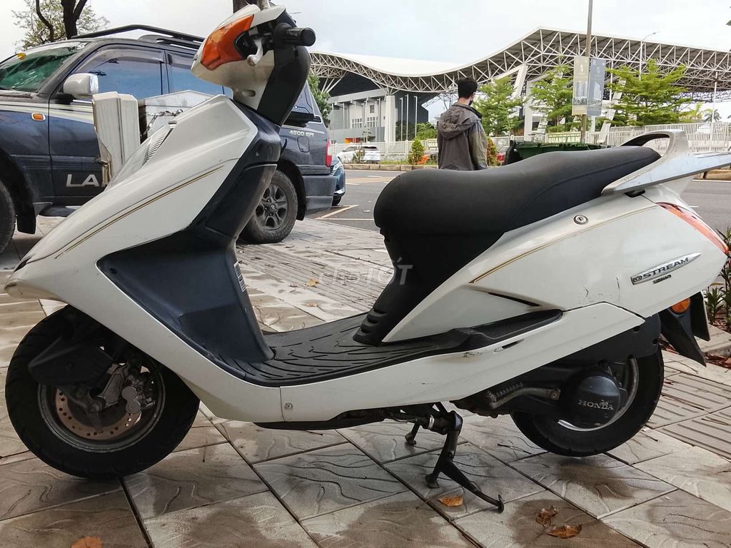 Honda Stream Trắng đã sử dụng. Mua bán Xe máy tại Quận Hải Châu Đà Nẵng được đăng bởi nhàn rỗi hình 1