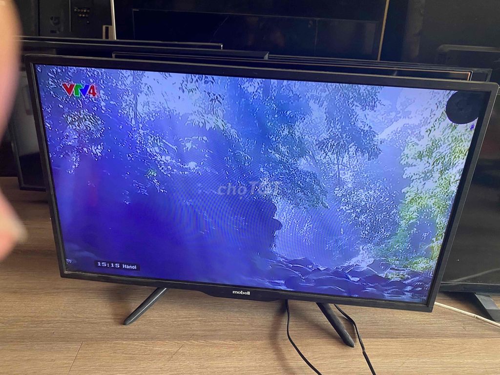 Bán tivi 32 inch led có đốm đen ngay góc màn hình