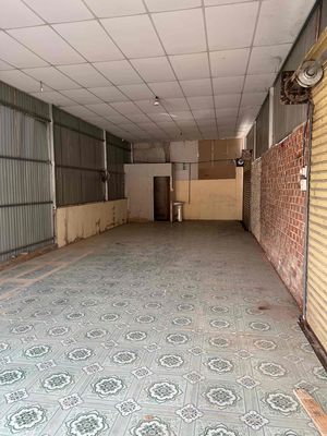 Cho thuê nhà kho, có thể ở hoặc chứa hàng ở Thuận Giao