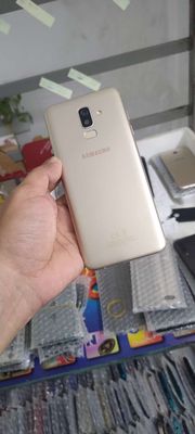Samsung J8 2019, ram 3gb, 32gb, vân tay