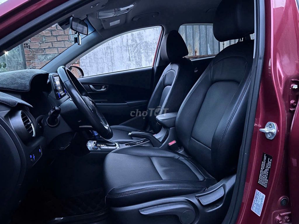 Kona 2020 giá bán 455 còn bớt. Mua bán Ô tô tại Thành phố Thủ Đức Tp Hồ Chí Minh được đăng bởi triết hình 6