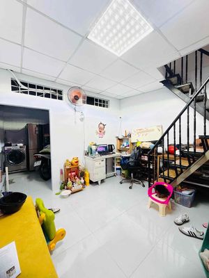 🌺3 TẦNG - 28M2- AN NINH - CHỈ HƠN 3 TỶ💎 -Kết cấu : 1 trệt 2 lầu. 3phòn