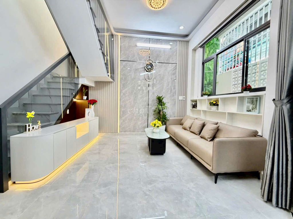 Новый дом 100% в переулке 1982/27 Huynh Tan Phat, Nha Be