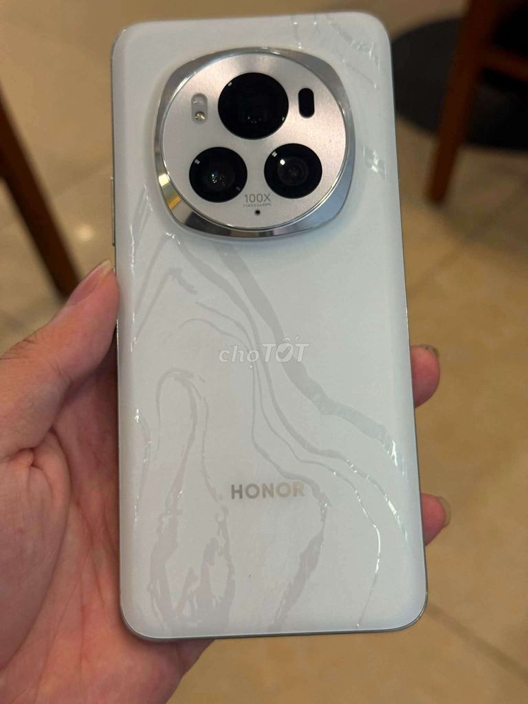 Honor Magic 6 Pro 256GB Trắng 12GB. Mua bán Điện thoại tại Thành phố Vũng Tàu Bà Rịa - Vũng Tàu được đăng bởi Hai Truong hình 1