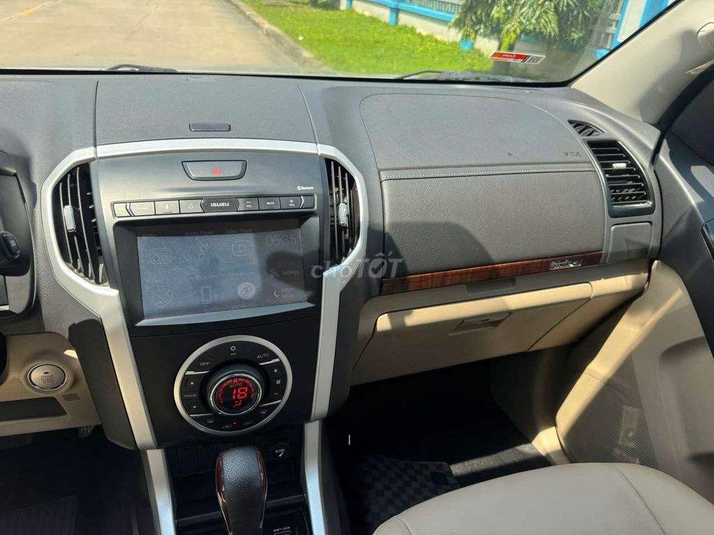 2019 1.9 4X2 AT Limited - 145000 km. Mua bán Ô tô tại Quận 12 Tp Hồ Chí Minh được đăng bởi Trương Thành Phú hình 12