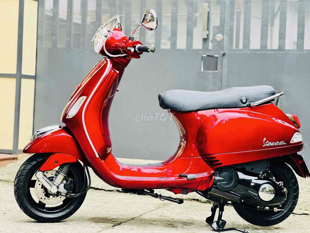 Piaggio Vespa LX 125CC 3VAL IE Đỏ 2014. Mua bán Xe máy tại Quận 12 Tp Hồ Chí Minh được đăng bởi Ta Thanh Thai hình 3