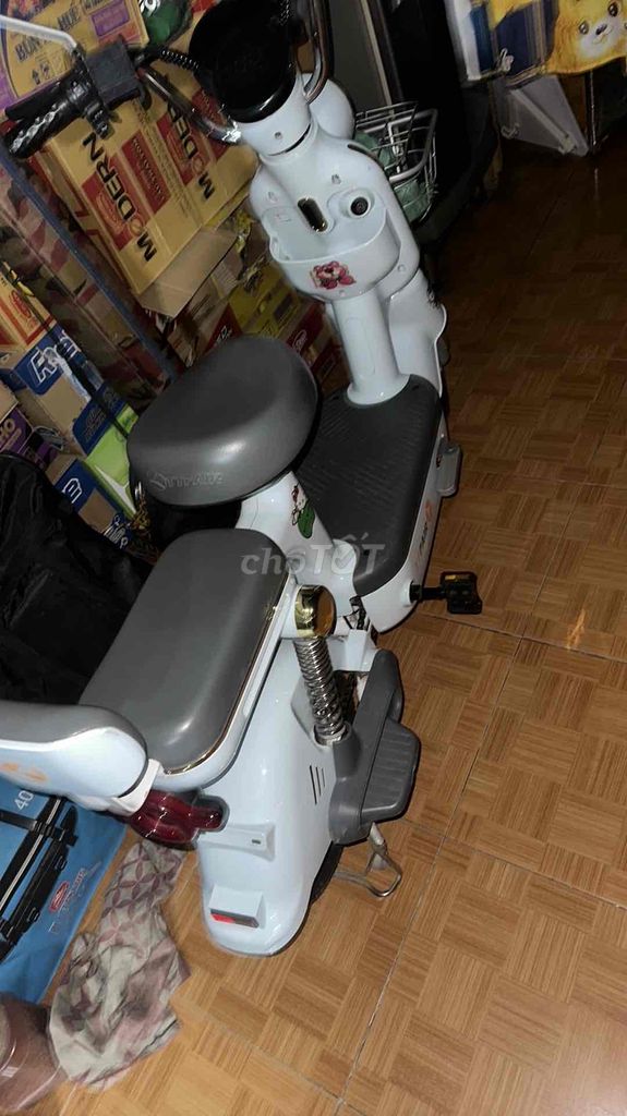 e cần bán xe đam điện moka